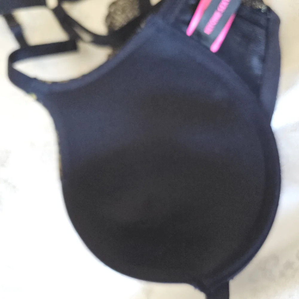La Senza  Black Bra with Gold Lace Front Closure Racerback SZ 36C - Picture 7 of 11
